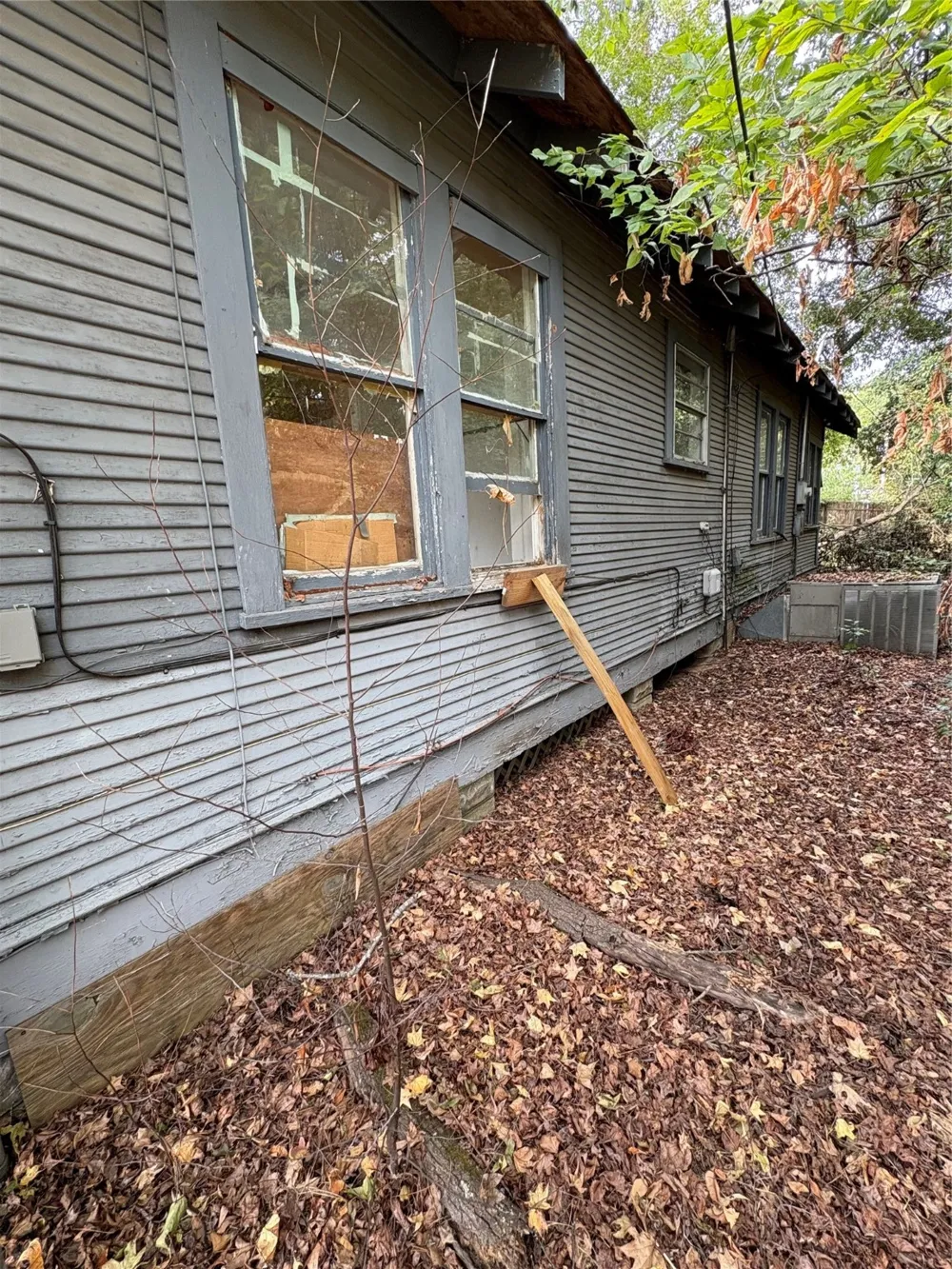 1124 Leander Street Shreveport, LA 71104