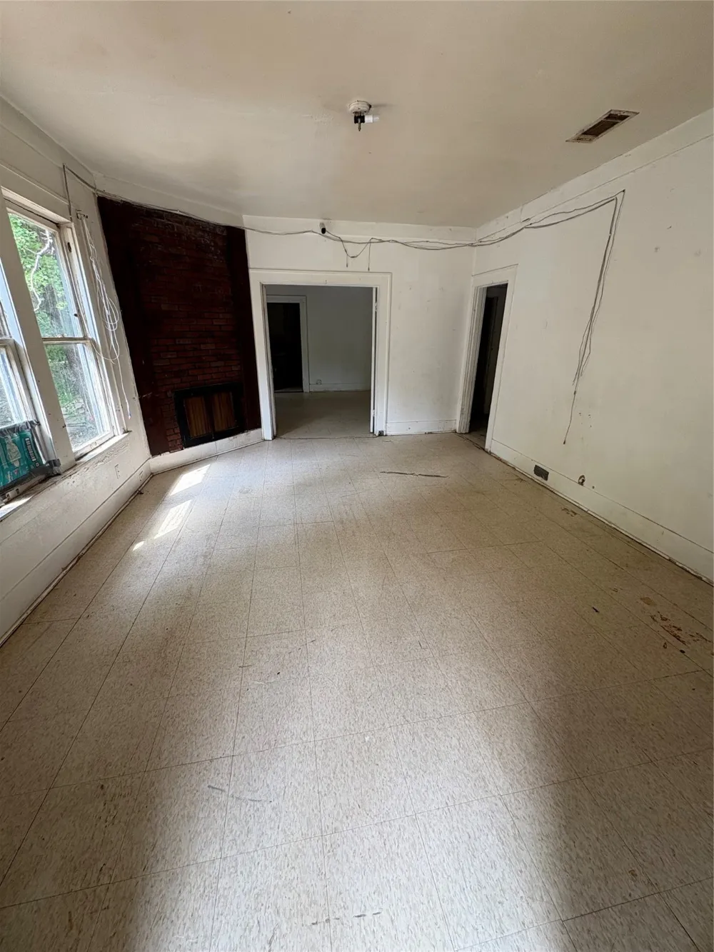 1124 Leander Street Shreveport, LA 71104