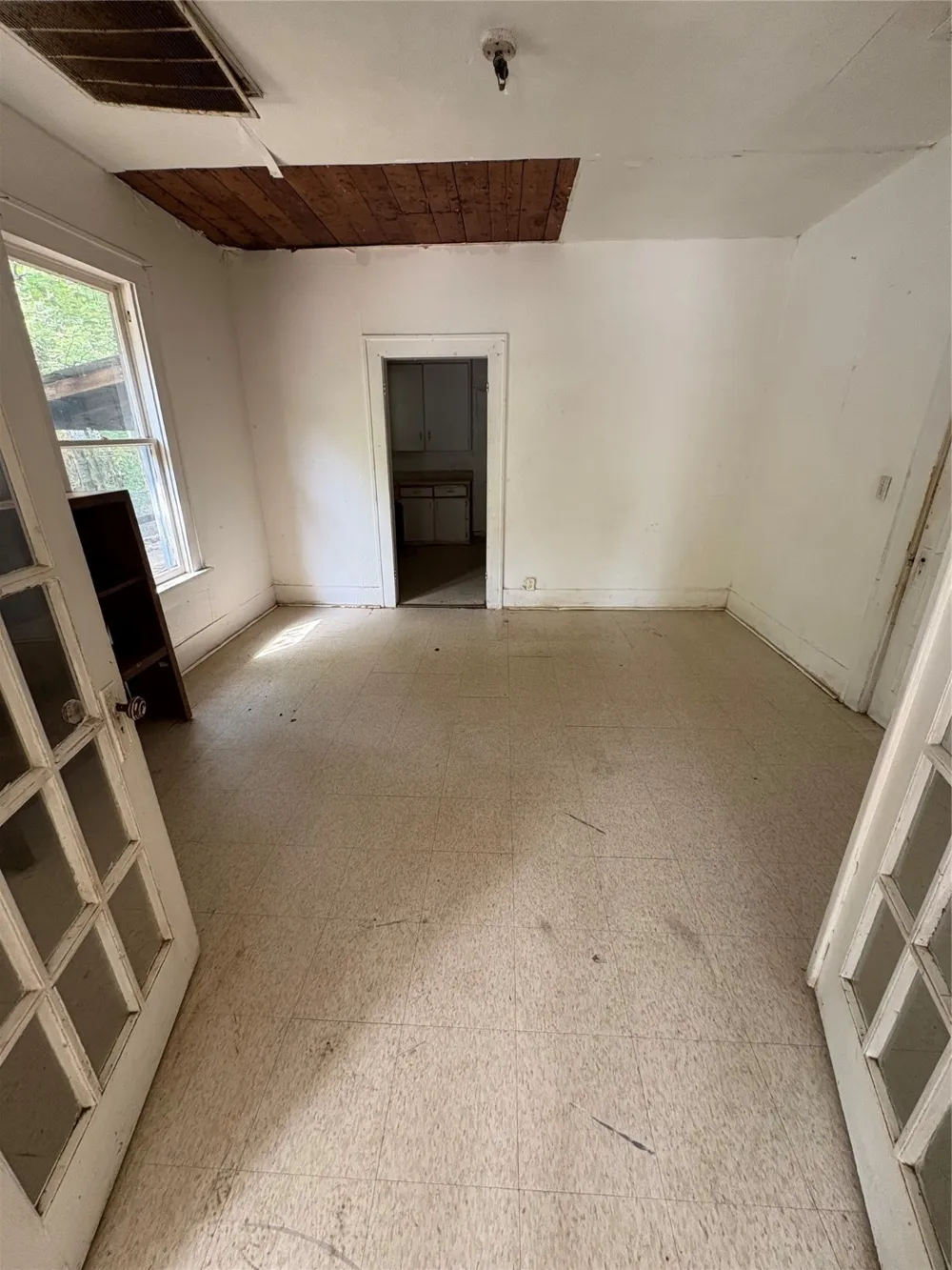 1124 Leander Street Shreveport, LA 71104