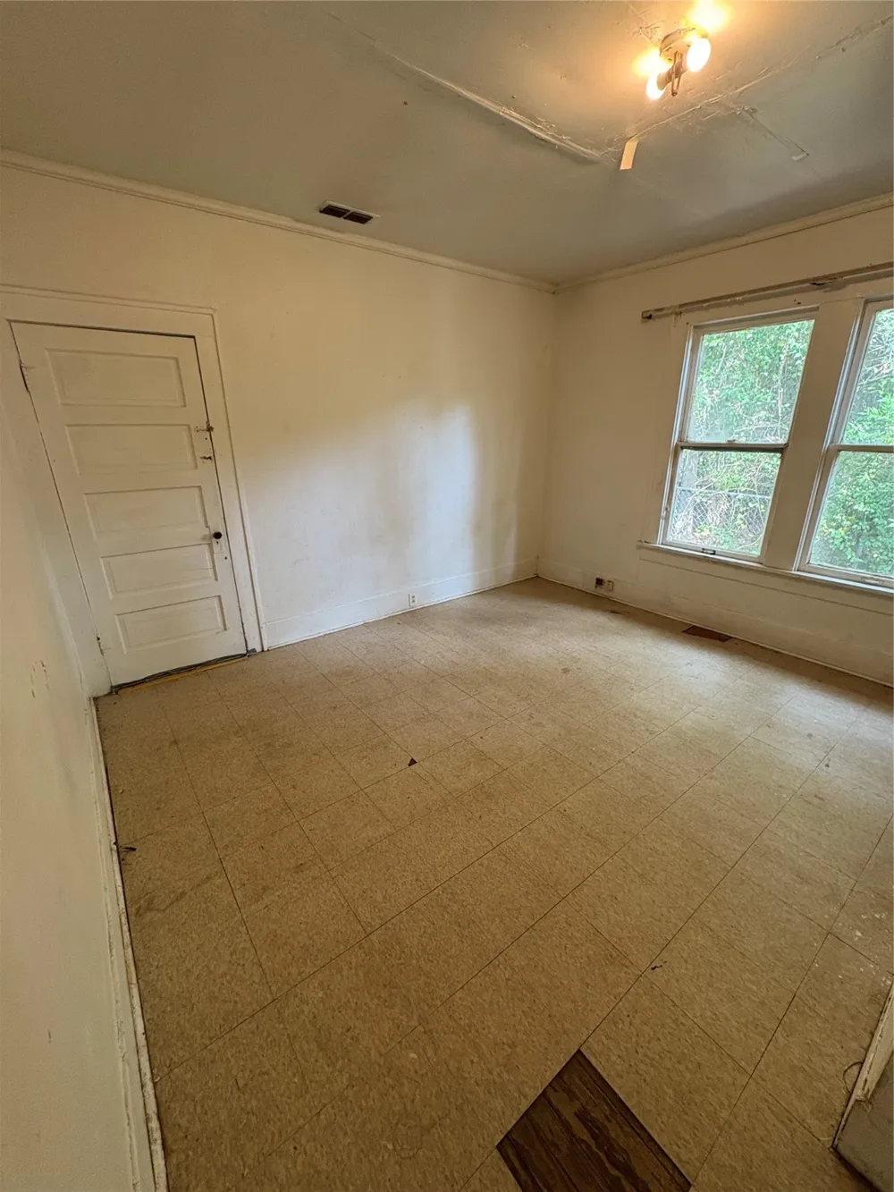 1124 Leander Street Shreveport, LA 71104