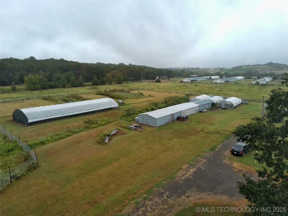 11238 Liberty Hill Road Cameron, OK 74932