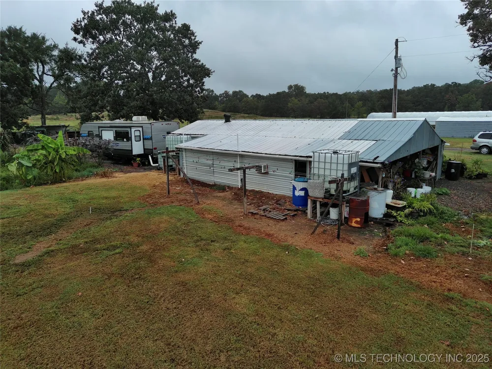11238 Liberty Hill Road Cameron, OK 74932