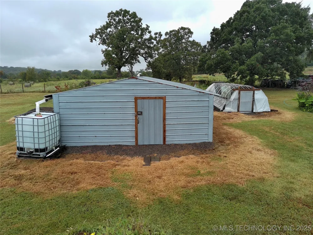 11238 Liberty Hill Road Cameron, OK 74932