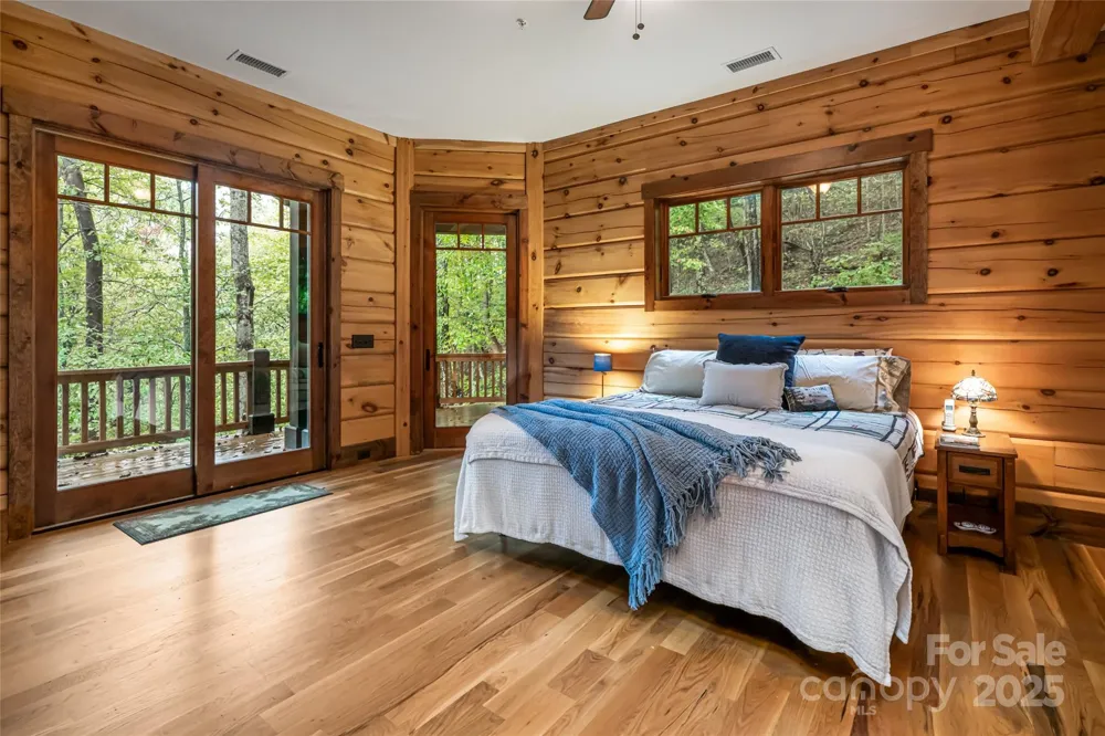 635 Whisper Mountain Drive Leicester, NC 28748