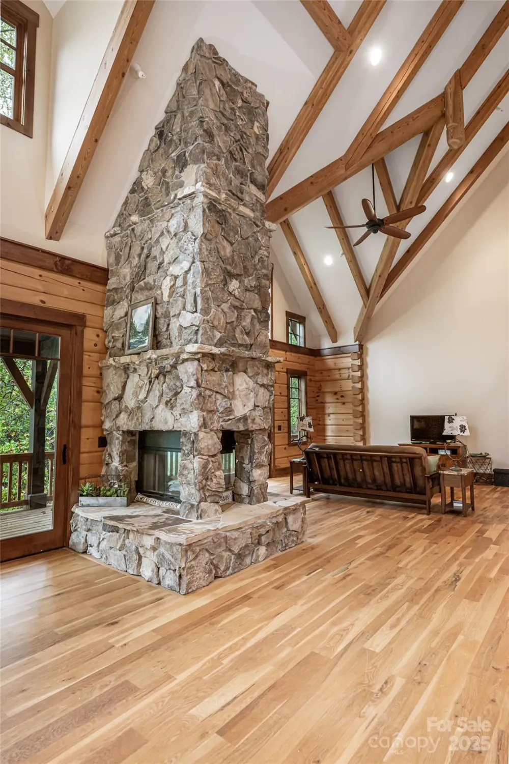 635 Whisper Mountain Drive Leicester, NC 28748