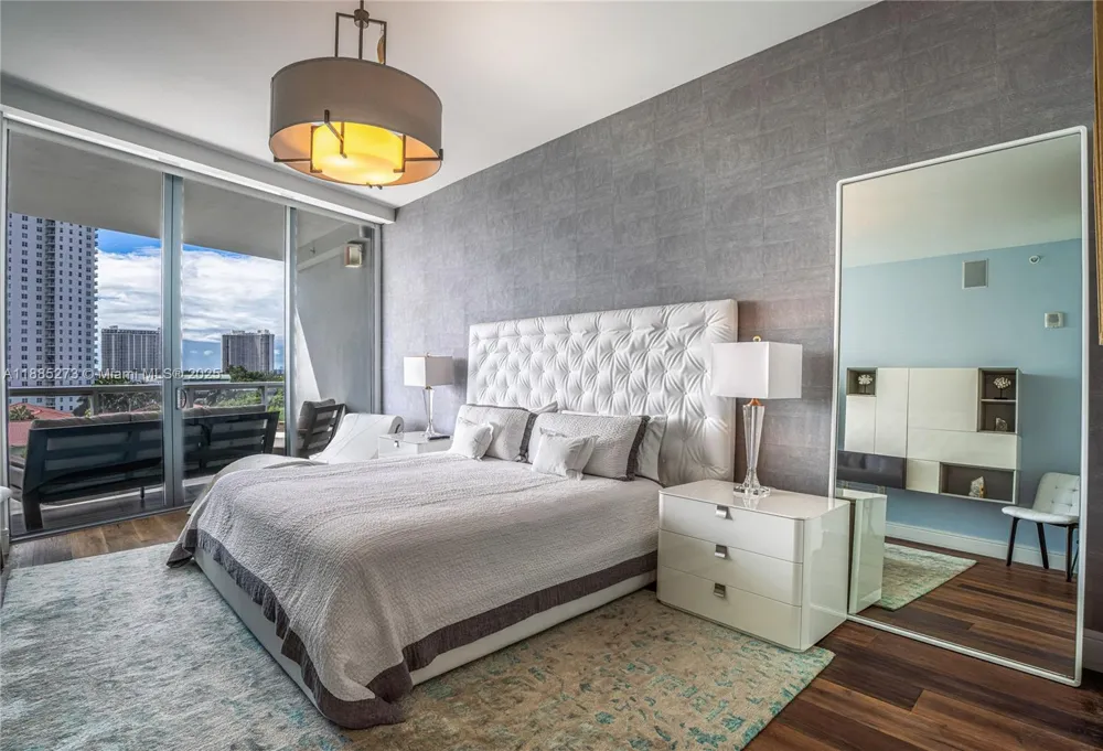 3250 NE 188th St #603 Aventura, FL 33180