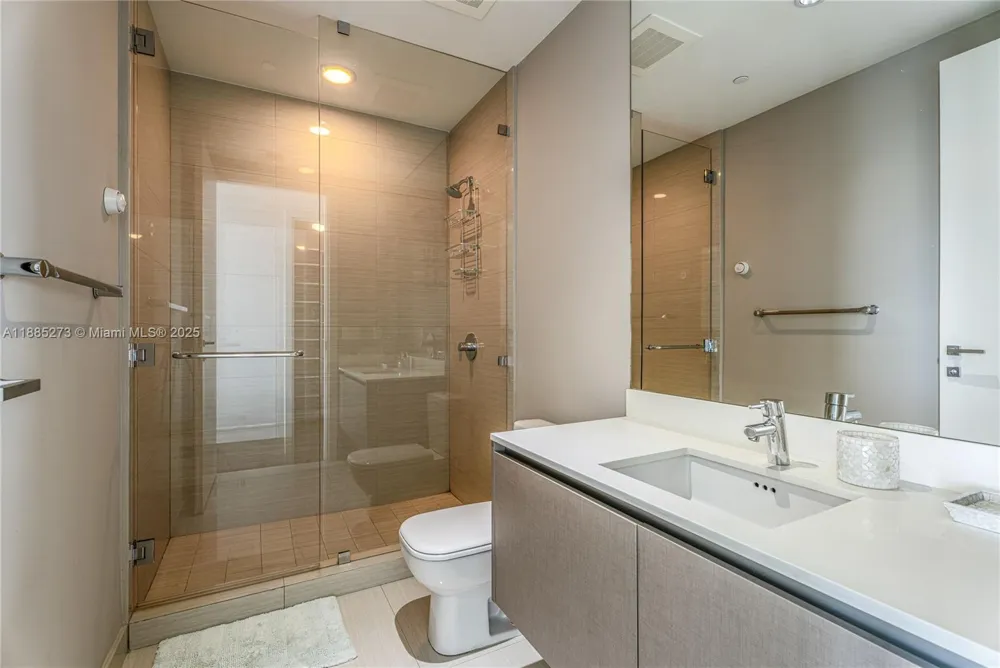 3250 NE 188th St #603 Aventura, FL 33180