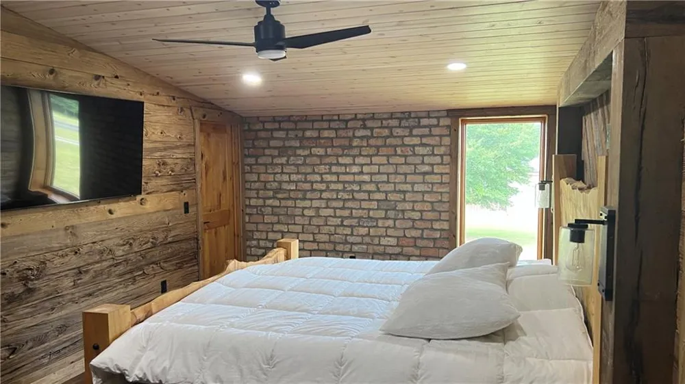 807 Sewell Road Lavonia, GA 30553