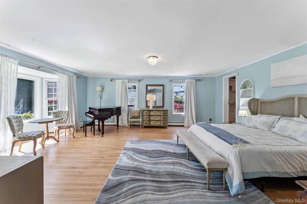 35 Sheppard Street Quiogue, NY 11978