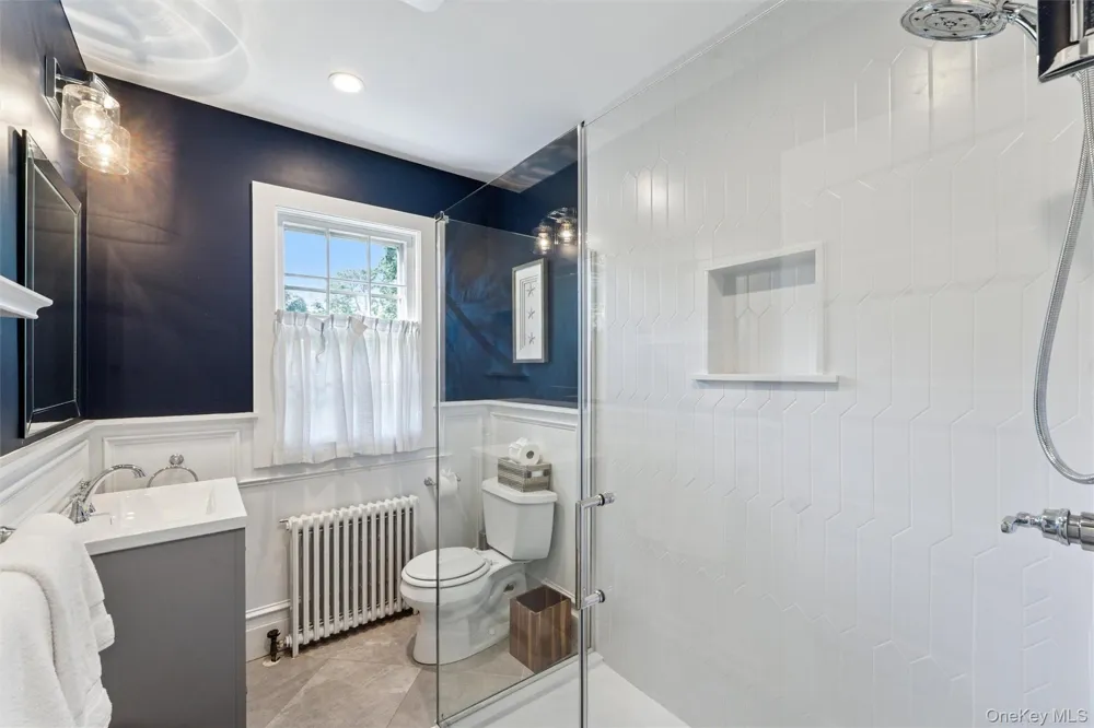 35 Sheppard Street Quiogue, NY 11978