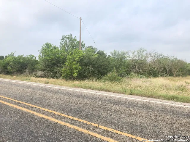 00 Fm 888 Beeville, TX 78102
