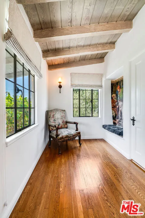 1046 Chautauqua Boulevard Pacific Palisades, CA 90272