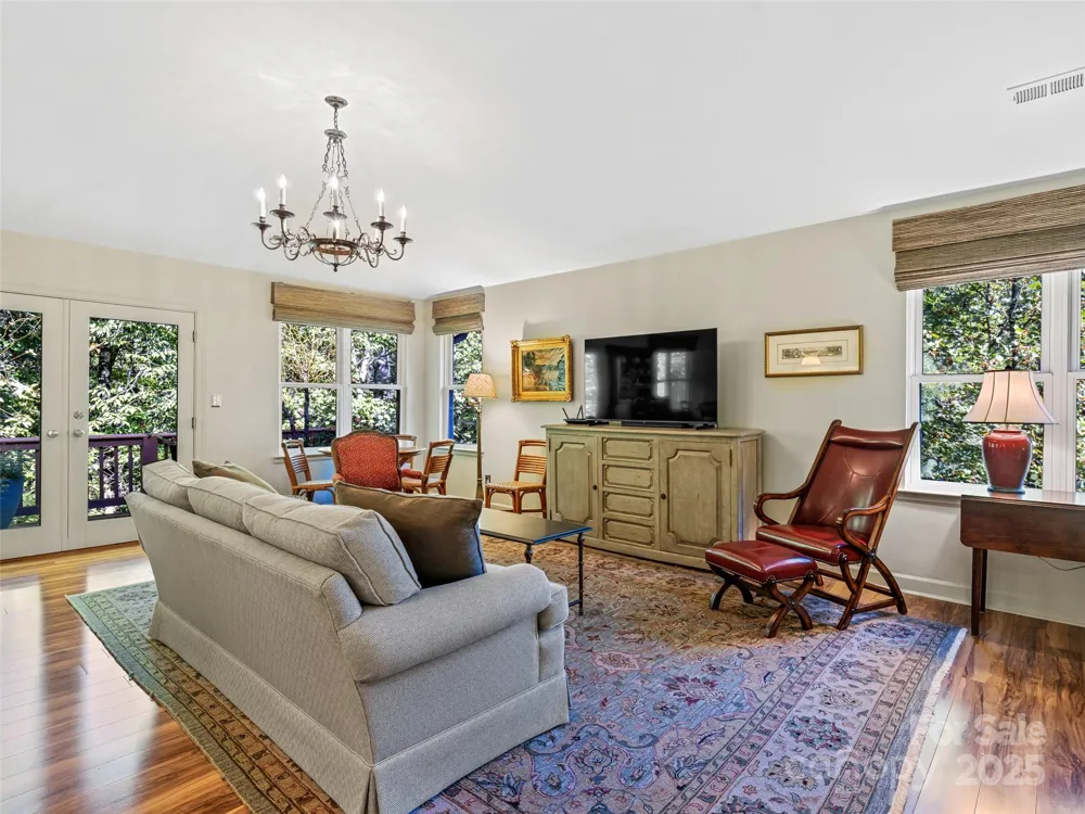 73 Ridgetop Circle #303 Brevard, NC 28712