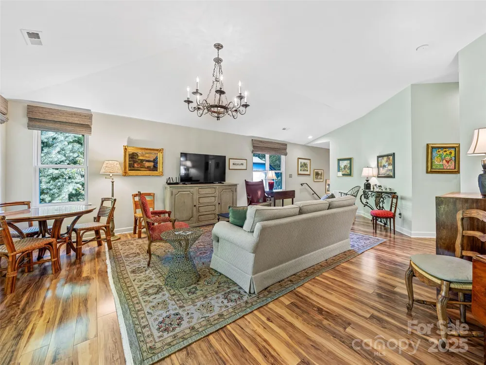 73 Ridgetop Circle #303 Brevard, NC 28712