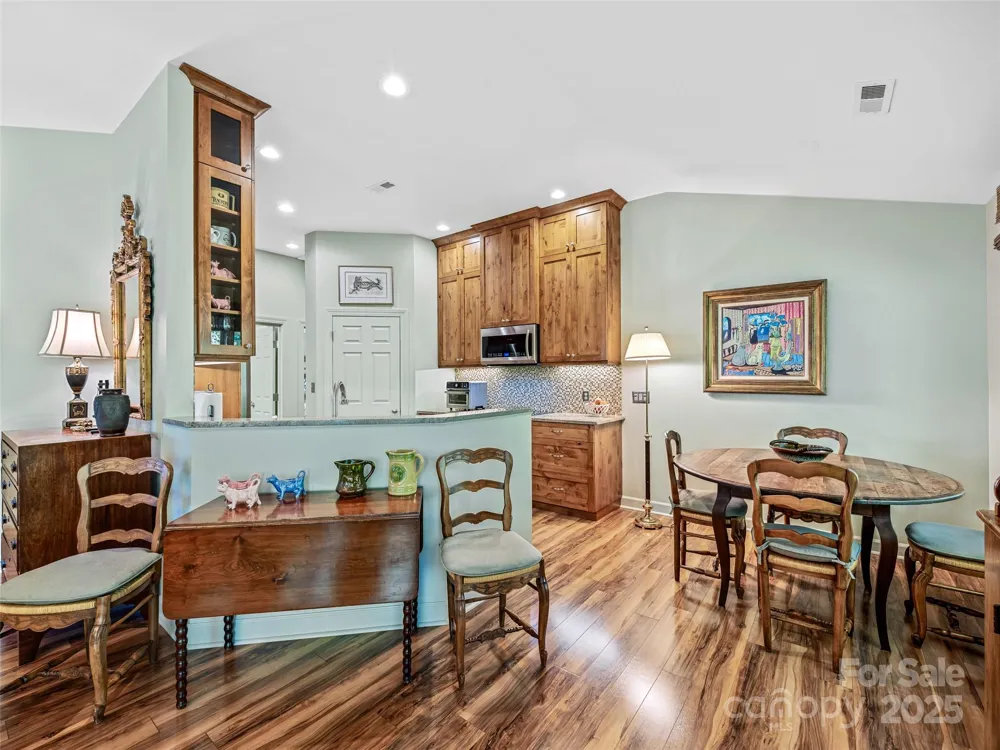 73 Ridgetop Circle #303 Brevard, NC 28712