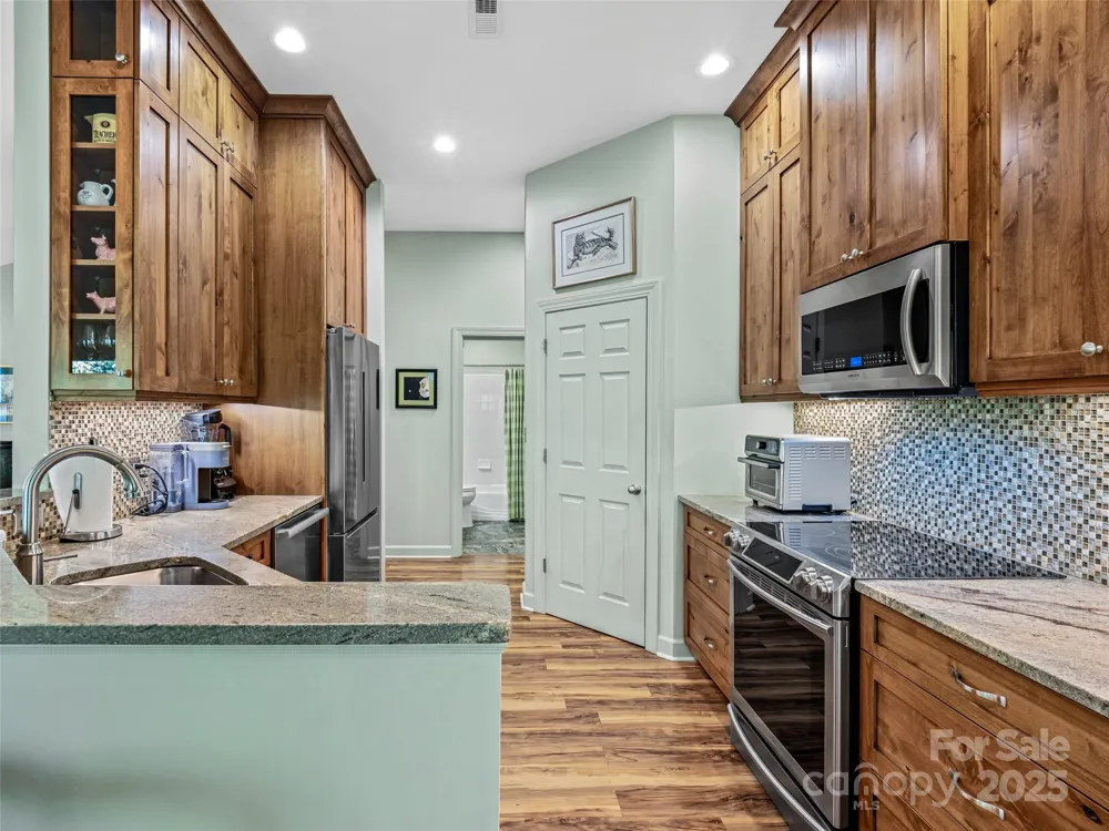 73 Ridgetop Circle #303 Brevard, NC 28712