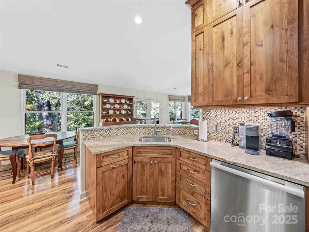 73 Ridgetop Circle #303 Brevard, NC 28712