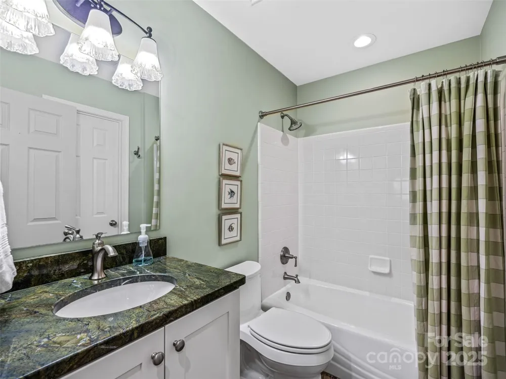 73 Ridgetop Circle #303 Brevard, NC 28712