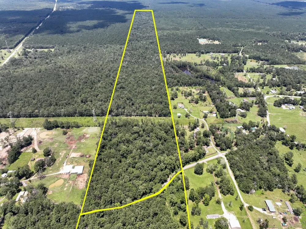2 County Road 821 Mauriceville, TX 77612