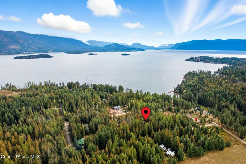 113 Martin Bay Loop Sagle, ID 83860