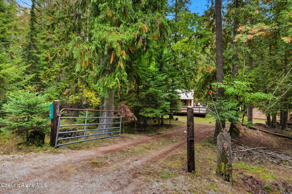 113 Martin Bay Loop Sagle, ID 83860