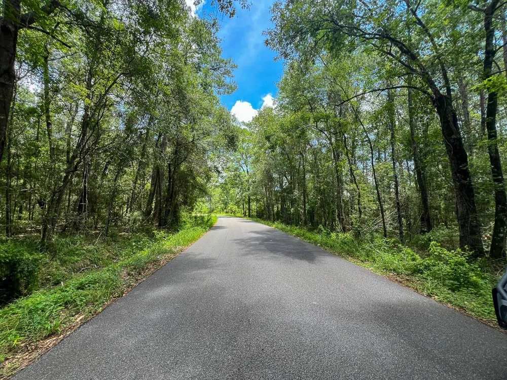 3 County Road 821 Mauriceville, TX 77612
