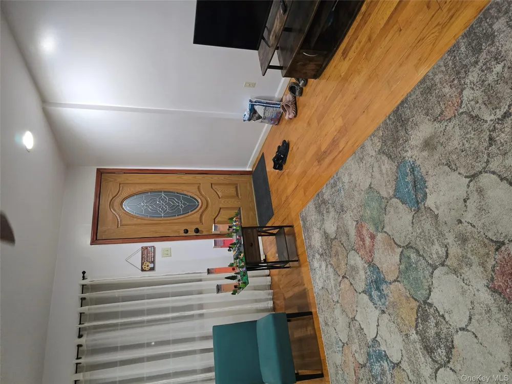 13719 Southgate Street Springfield Gardens, NY 11413