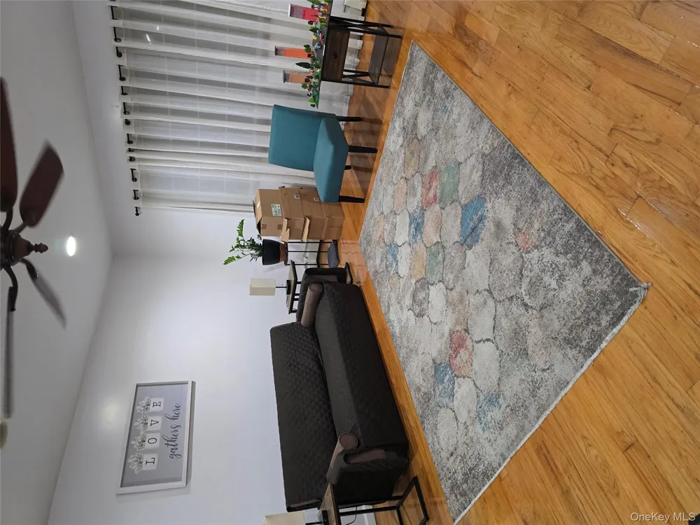 13719 Southgate Street Springfield Gardens, NY 11413