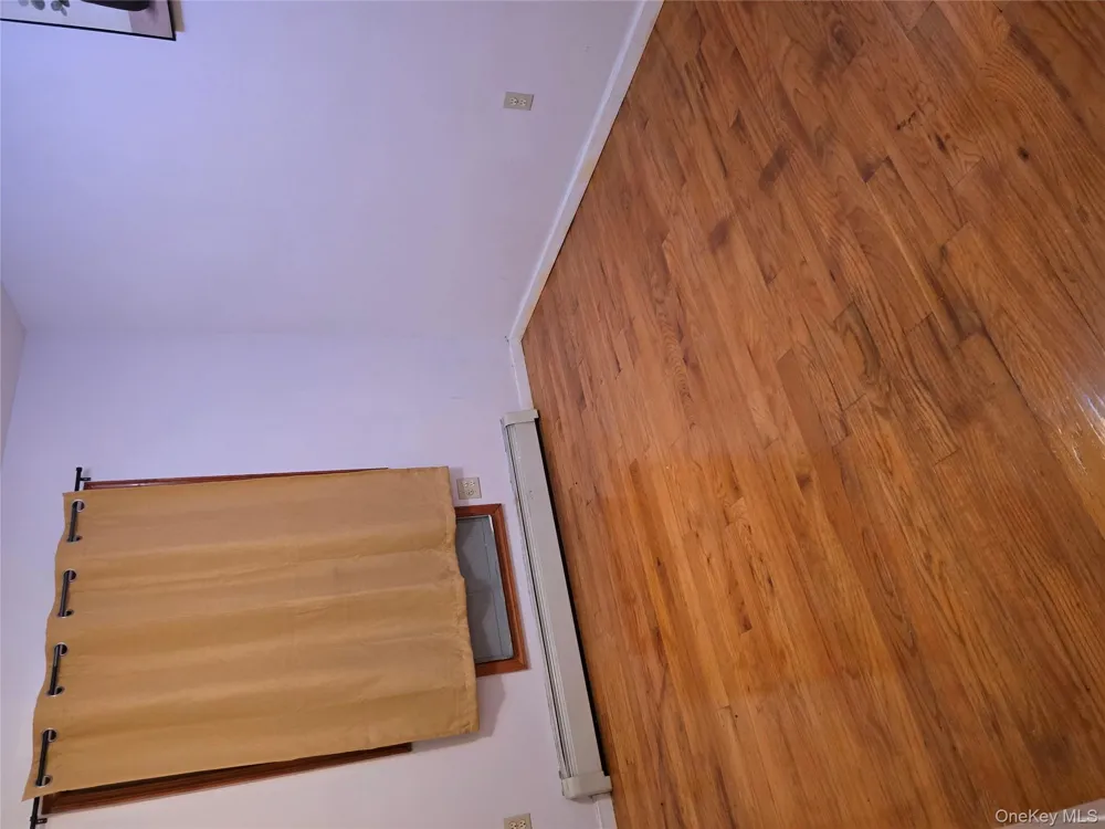 13719 Southgate Street Springfield Gardens, NY 11413