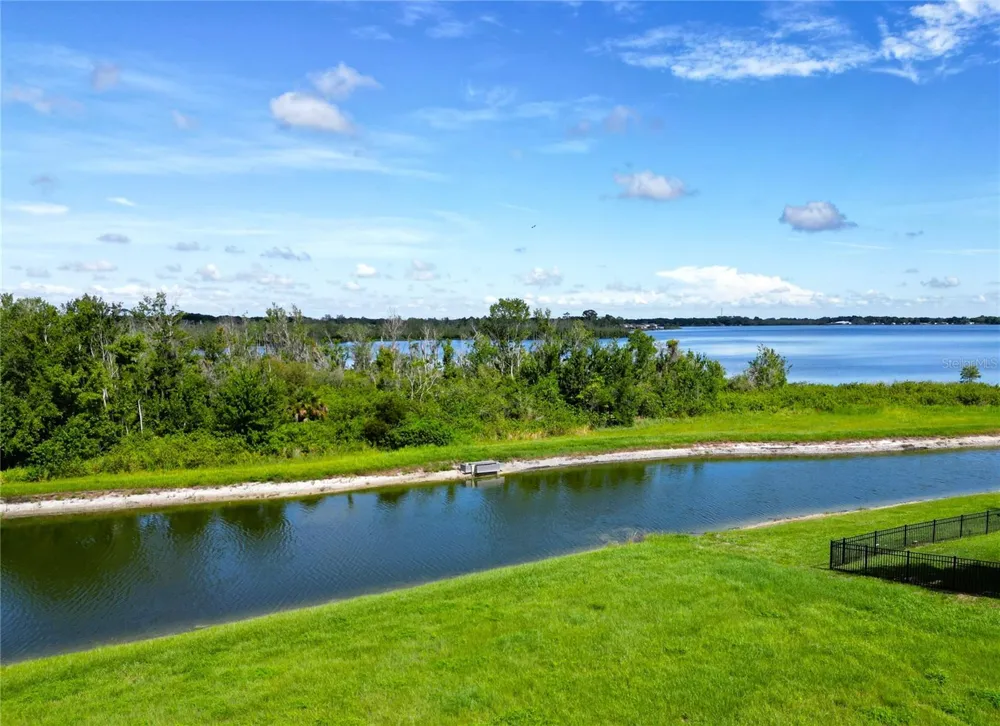 493 ADAMS VIEW LANE Auburndale, FL 33823
