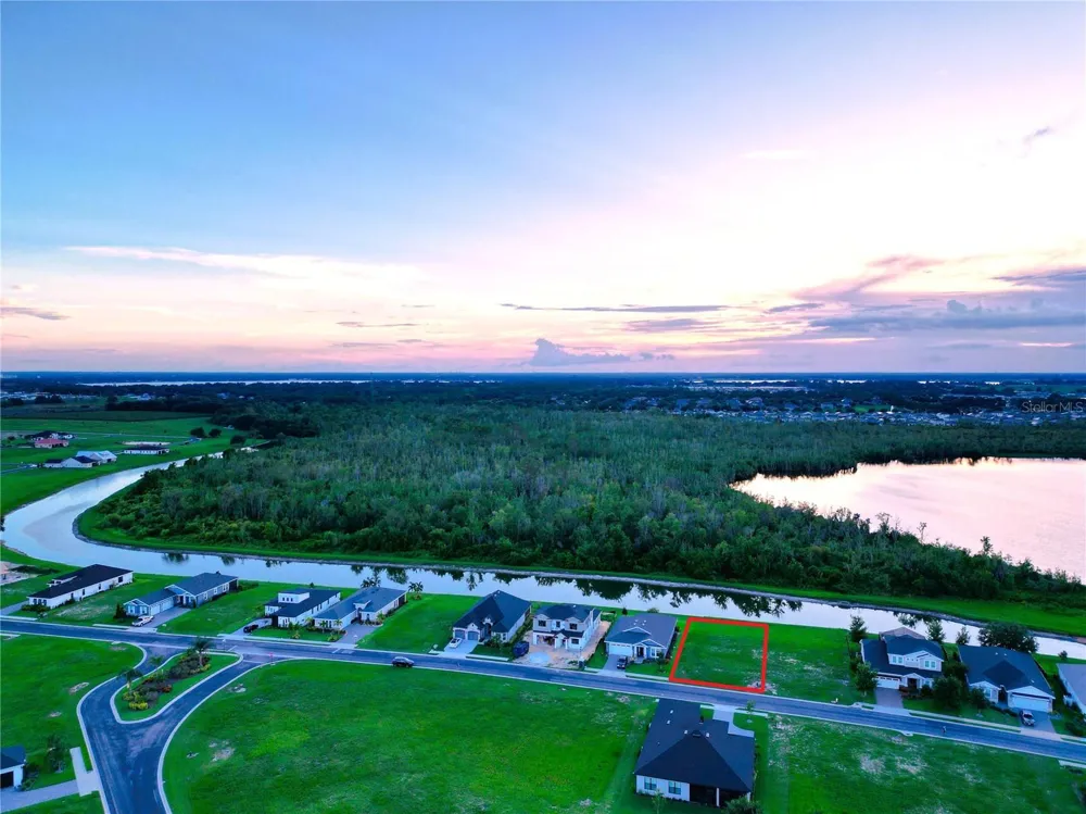 493 ADAMS VIEW LANE Auburndale, FL 33823