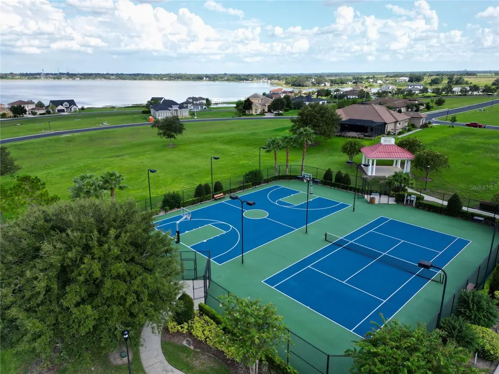 493 ADAMS VIEW LANE Auburndale, FL 33823
