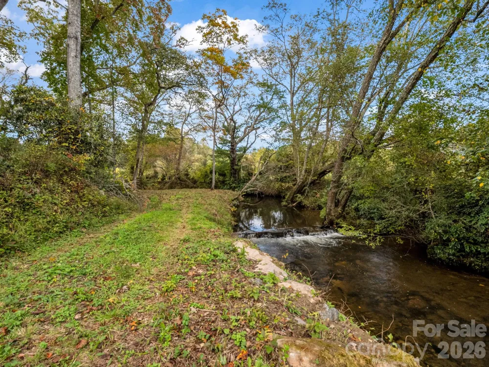 126 & 128 Cook Lane Mills River, NC 28759