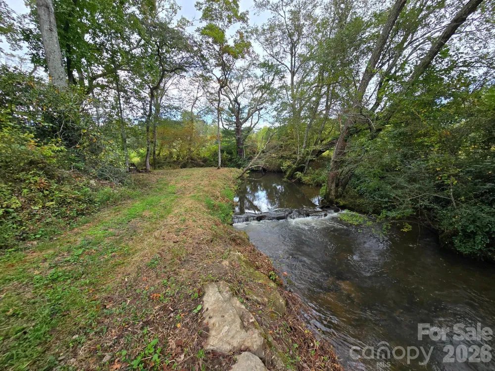 126 & 128 Cook Lane Mills River, NC 28759