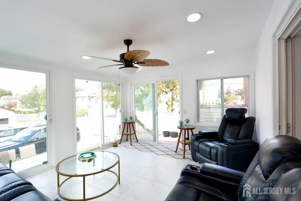89 SE Rose Street Wood-Ridge, NJ 07075