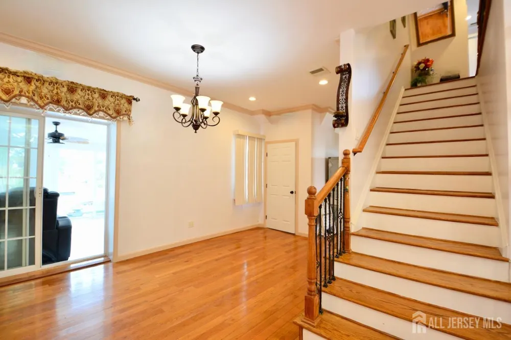 89 SE Rose Street Wood-Ridge, NJ 07075