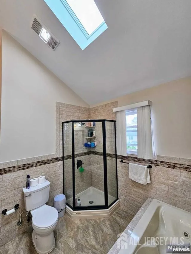 89 SE Rose Street Wood-Ridge, NJ 07075