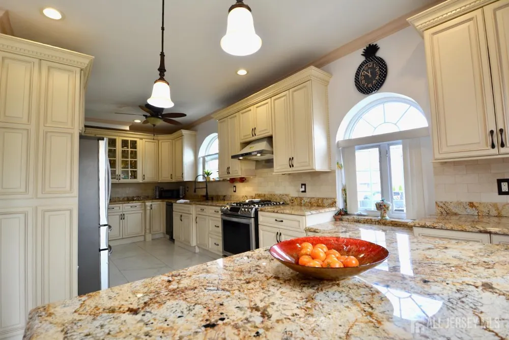 89 SE Rose Street Wood-Ridge, NJ 07075