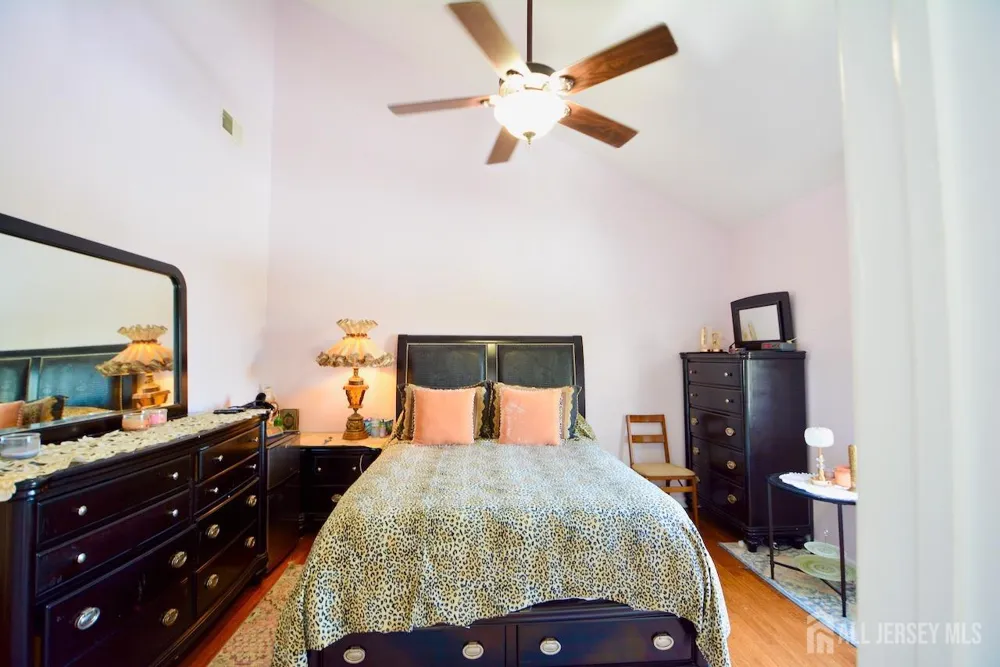 89 SE Rose Street Wood-Ridge, NJ 07075