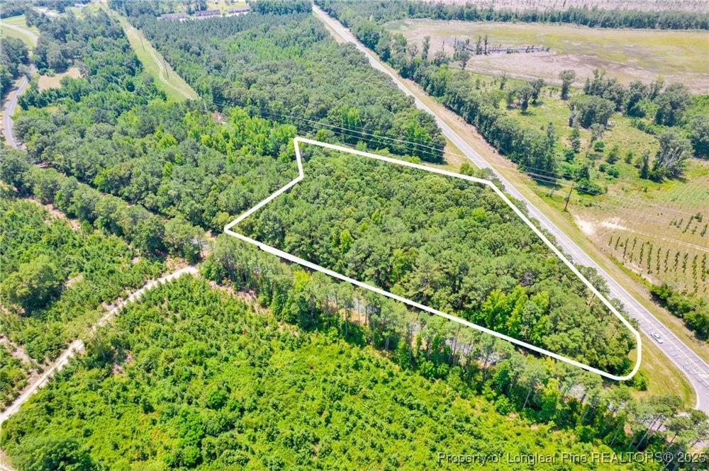 Seals Road Laurinburg, NC 28352