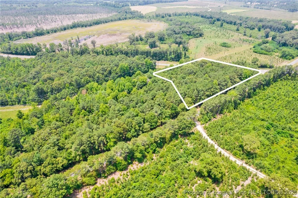 Seals Road Laurinburg, NC 28352