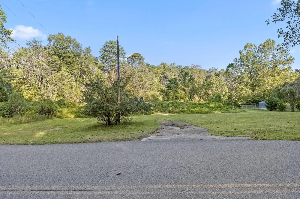 1612 Lula Lake Road Lookout Mountain, GA 30750