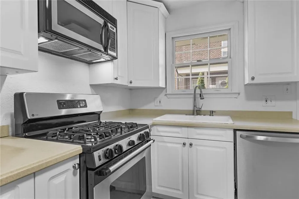 869 Briarcliff Road NE #B11 Atlanta, GA 30306