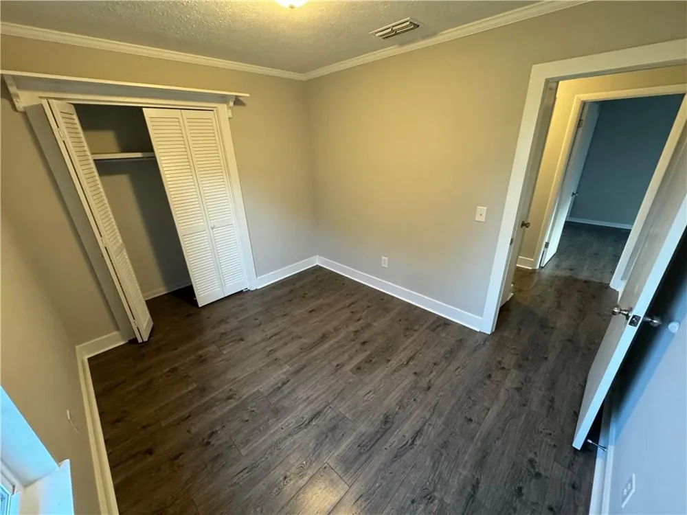 1621 Meadowood Drive Waycross, GA 31503
