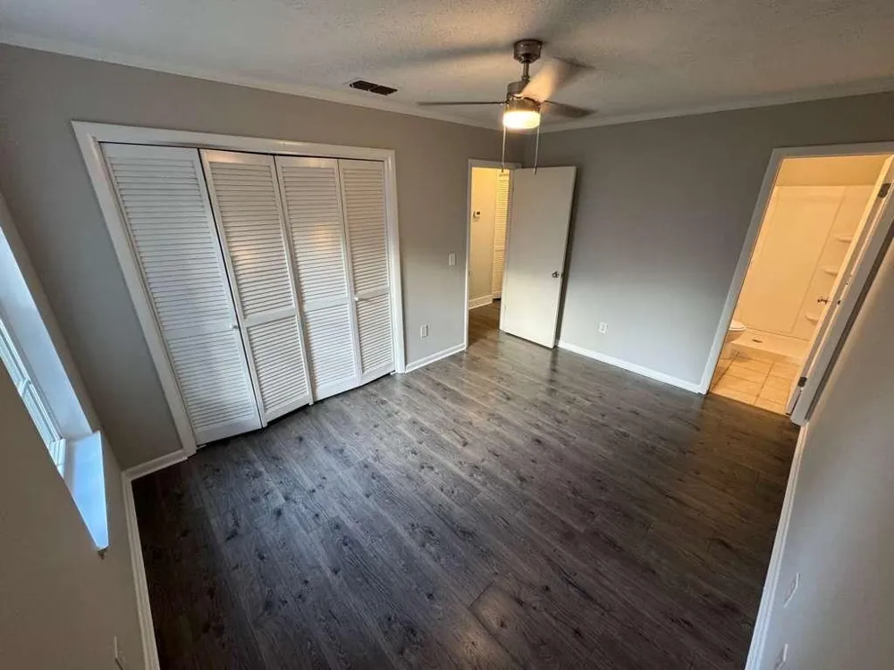 1621 Meadowood Drive Waycross, GA 31503