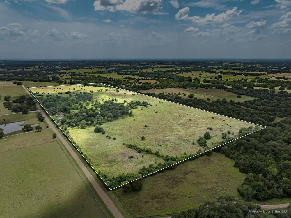 6700 Walhalla Road Round Top, TX 78954
