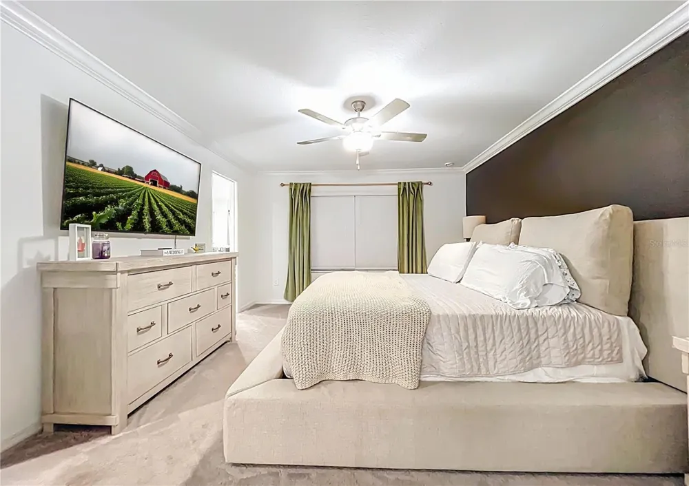 7082 RIPPLE POND LOOP Zephyrhills, FL 33541