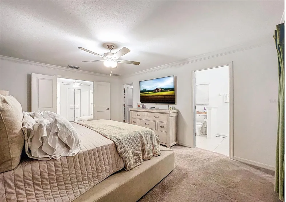 7082 RIPPLE POND LOOP Zephyrhills, FL 33541