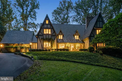 10205 CEDAR POND DRIVE