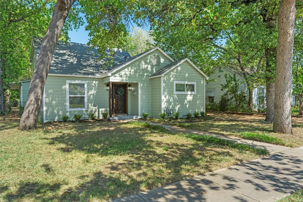 3409 Clary Avenue Fort Worth, TX 76111